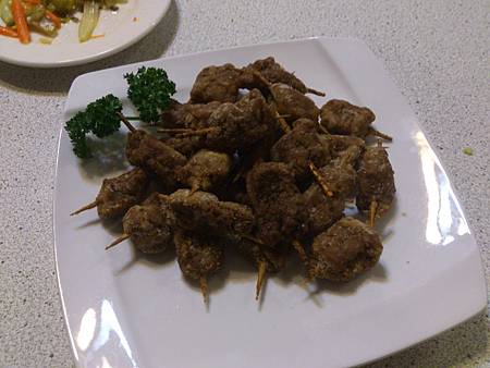 香酥牙籤肉 香酥牙籤肉