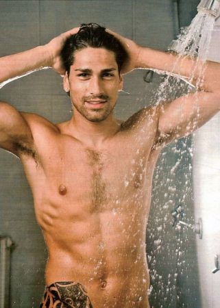 marco_borriello_naked.jpg