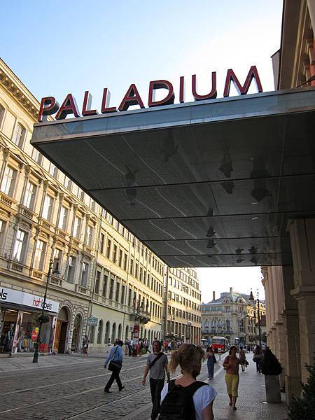 IMG_1725.jpg IMG_1725.jpg