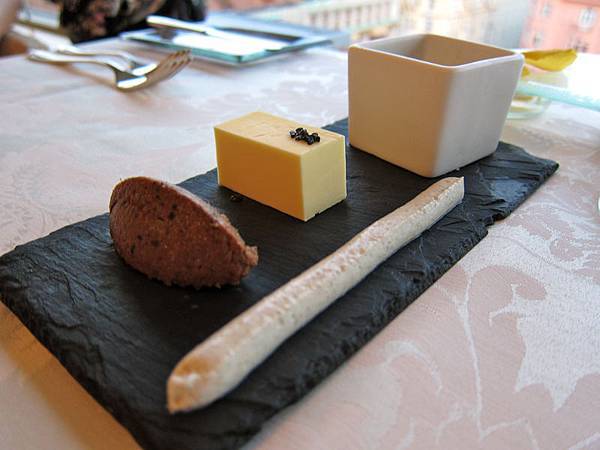 IMG_1755.jpg IMG_1755.jpg