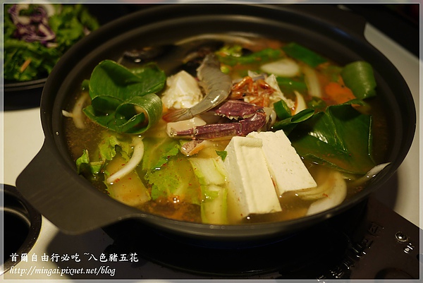 韓國。首爾自由行必吃料理之ㄧ~八色豬五花 韓國。首爾自由行必吃料理之ㄧ~八色豬五花