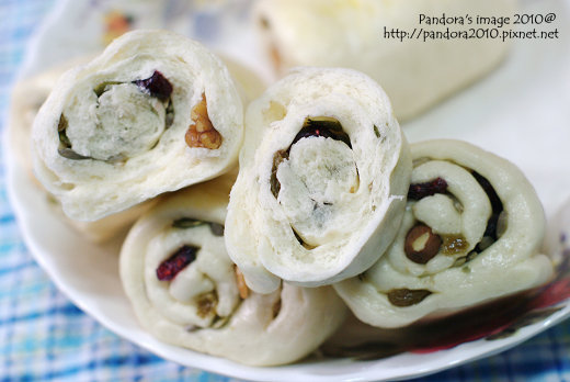 堅果饅頭 Steamed Bread 堅果饅頭 Steamed Bread