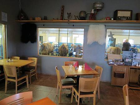 Vogafjos Cowshed Caf&eacute;