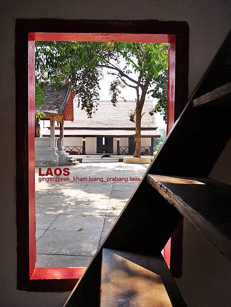 10.03.02in Pak Kham.jpg