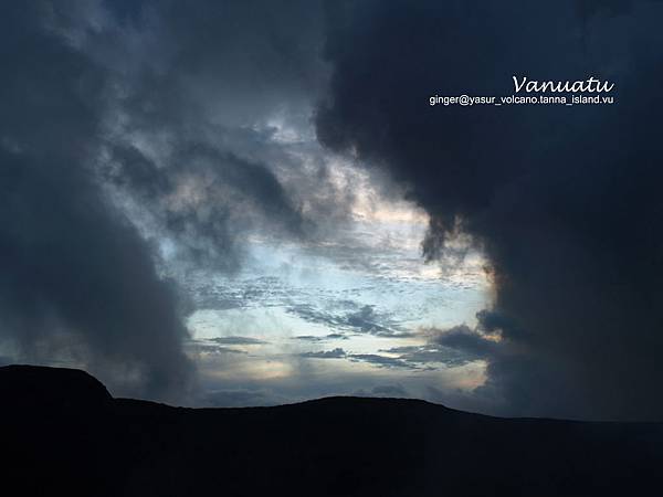 10.09.27it's almost sunset.JPG