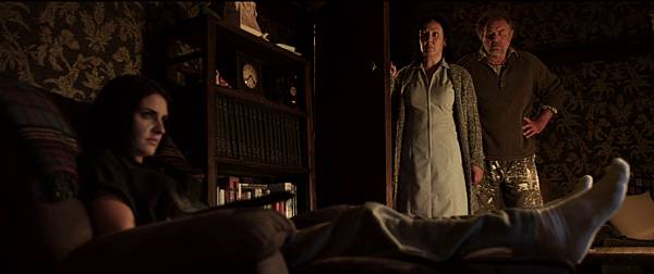 HOUSEBOUND-34 HOUSEBOUND-34