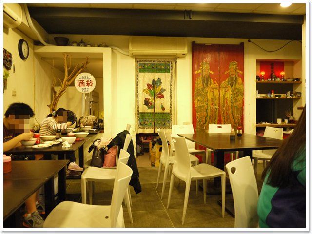 台北士林 大嘴巴牛肉麵～蘿蔔熬煮的清甜湯頭