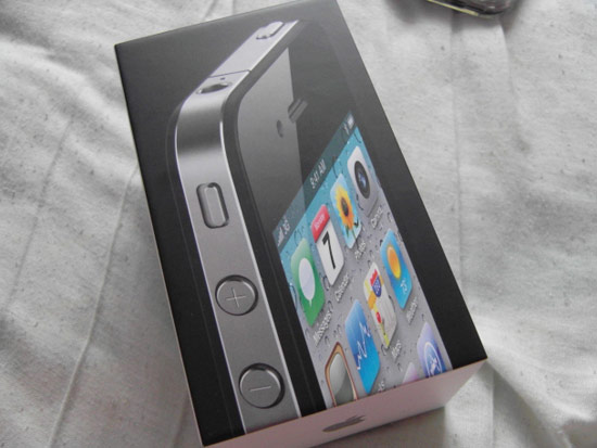 iphone4_01.jpg