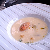 Robuchon au Dôme - 白蘆筍奶油濃湯配暖海膽乳蛋凍及蒔蘿香草 (White Asparagus Bouillon with Sea Urchin Royale and perfumed with Dill) Robuchon au Dôme - 白蘆筍奶油濃湯配暖海膽乳蛋凍及蒔蘿香草 (White Asparagus Bouillon with Sea Urchin Royale and perfumed with Dill)