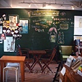 呼嚕咖啡．B&B - 咖啡店內