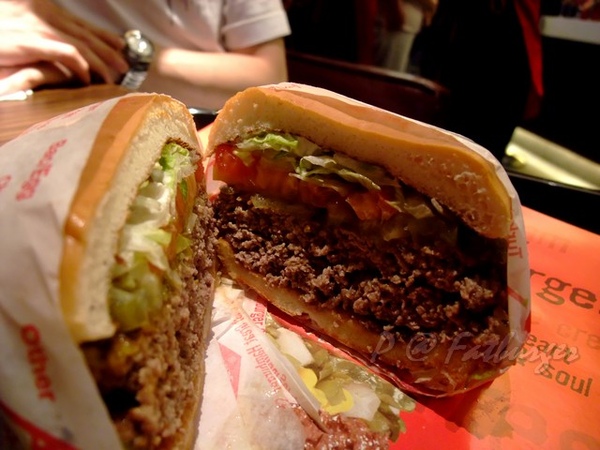 Fatburger -- Double Fatburger (1)