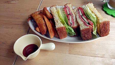 IMAG0233_mh1411112321936.jpg IMAG0233_mh1411112321936.jpg