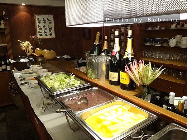 7.沙拉吧 7.沙拉吧