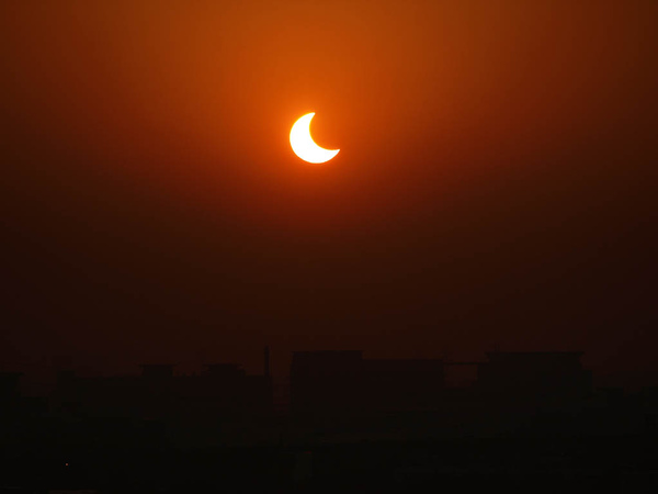 solar eclipse on Jan-2010_01.JPG