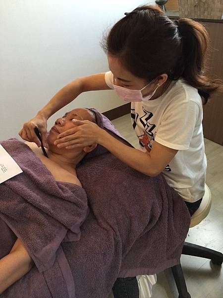 一對一教學真人實作與練習