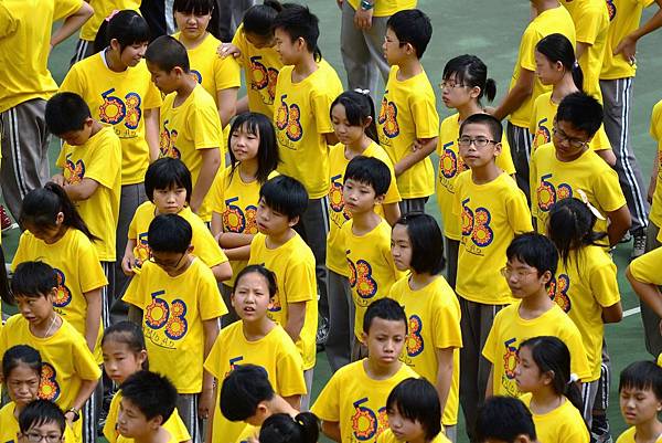 校慶運動會 (2).jpg