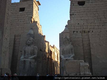 Luxor神廟-拉姆西斯二世雕像