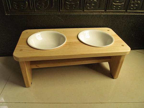 petlamode 客訂手工實木 簡約雙口餐桌 貓咪使用 已交貨 petlamode 客訂手工實木 簡約雙口餐桌 貓咪使用 已交貨