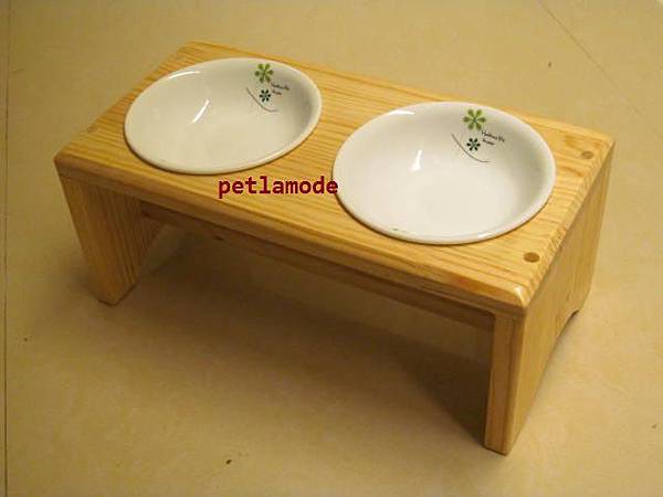 petlamode 客訂手工實木 簡約雙口餐桌 貓咪使用 已交貨 petlamode 客訂手工實木 簡約雙口餐桌 貓咪使用 已交貨