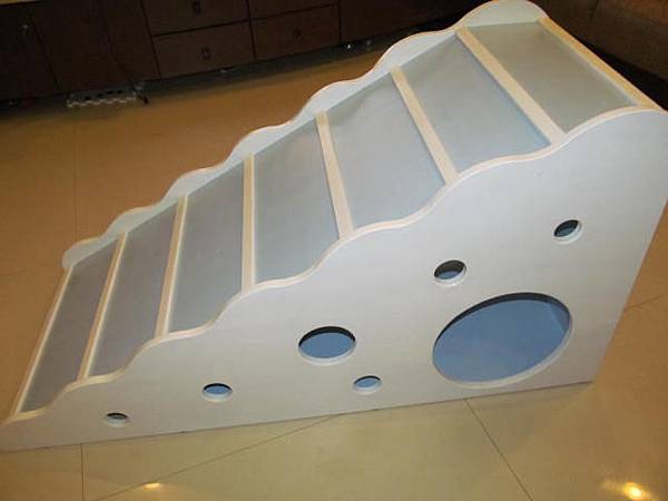 petlamode 客訂手工實木(雙色) 波浪造型斜坡梯 寵物樓梯 已交貨 petlamode 客訂手工實木(雙色) 波浪造型斜坡梯 寵物樓梯 已交貨