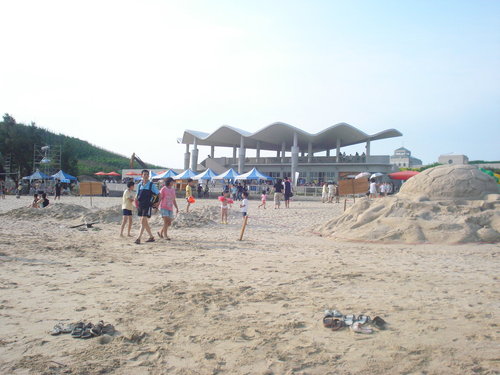 ap_F23_20090712035251636.jpg ap_F23_20090712035251636.jpg