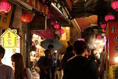 1424399_752177591465593_502380272_n