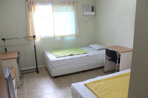 校內宿舍-雙人房 校內宿舍-雙人房