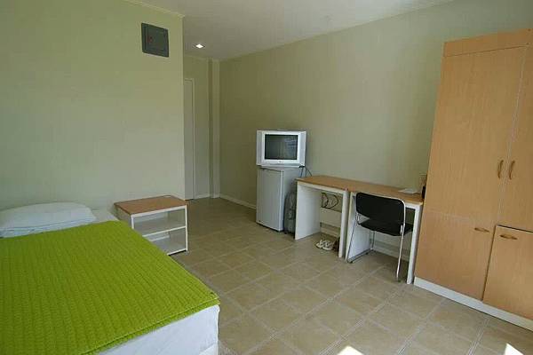 校內宿舍-單人房附冰箱 校內宿舍-單人房附冰箱