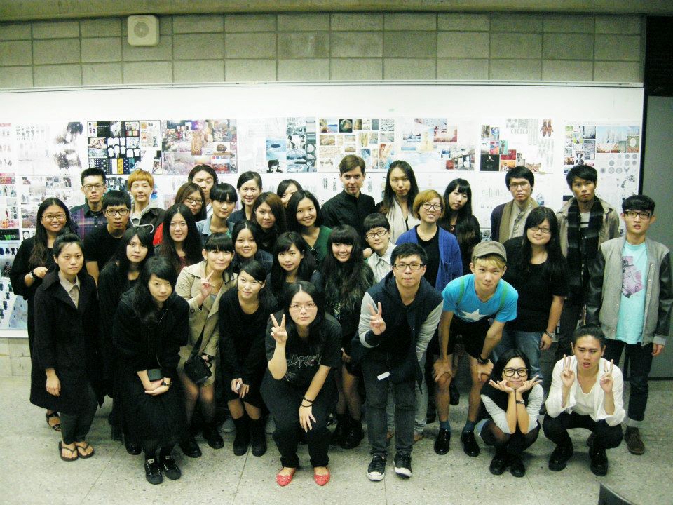 68023_558637717482896_2115661058_n