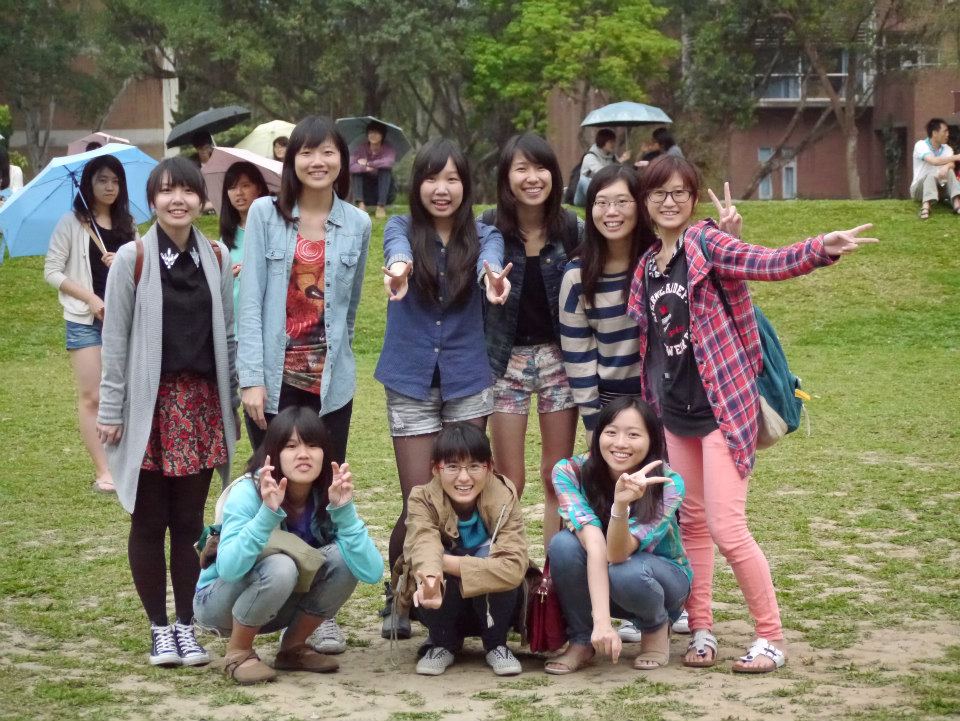 314939_493718650676544_1985063903_n