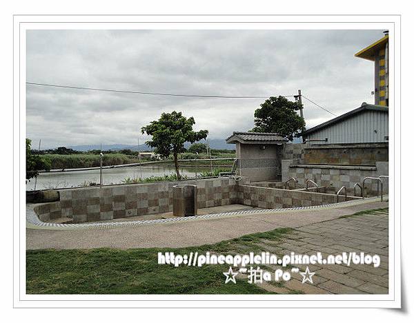 DSC00811-pix.JPG DSC00811-pix.JPG