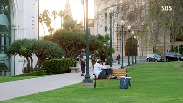 全螢幕擷取 18102013 213211.bmp 全螢幕擷取 18102013 213211.bmp