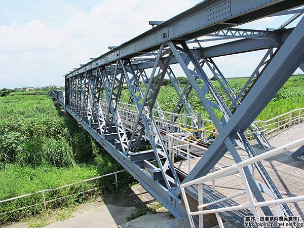 IMG_0966.JPG IMG_0966.JPG