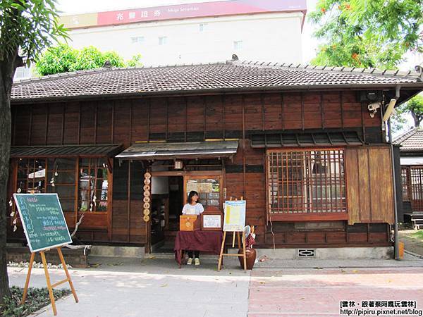 IMG_1057.JPG IMG_1057.JPG