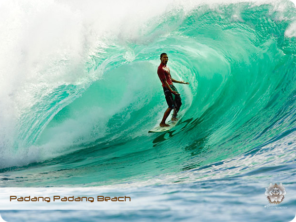 Padang Padang Beach 1.jpg