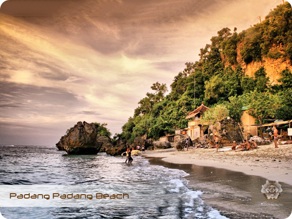 Padang Padang Beach 5.jpg
