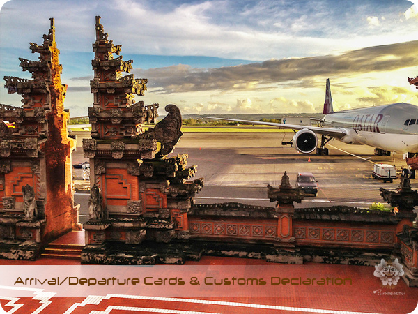 ArrivalDeparture Cards & Customs Declaration.jpg