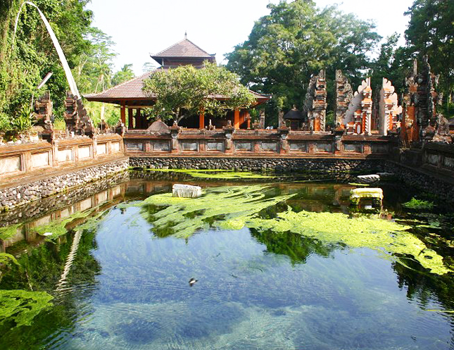 tirtaempul11.jpg tirtaempul11.jpg