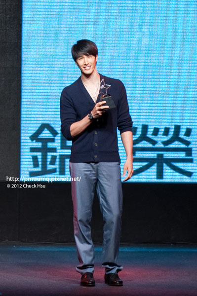 最佳品牌代言人-錦榮(2012Milk年度大賞暨週年派對)