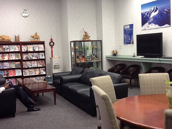 在美國更新台灣護照