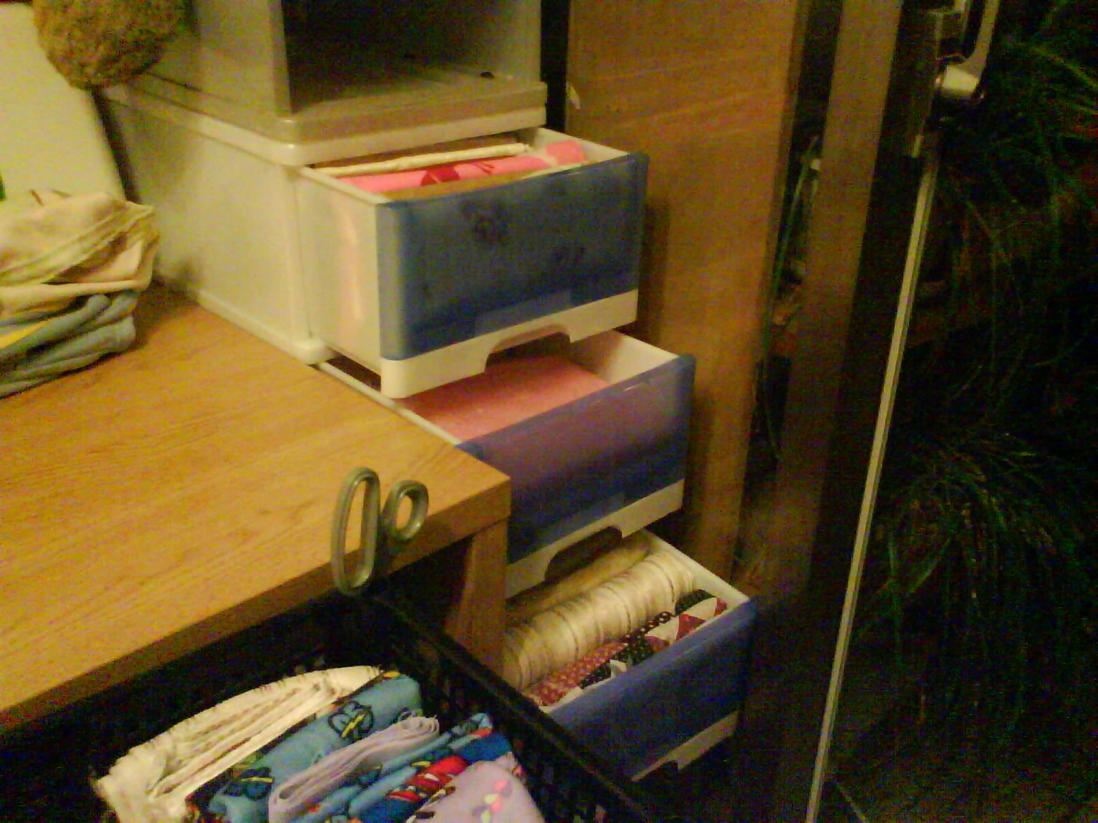 布料收納櫃.JPG 布料收納櫃.JPG