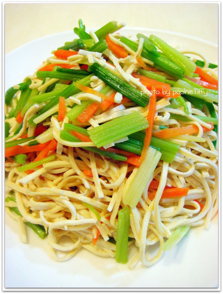 芹菜干絲 芹菜干絲