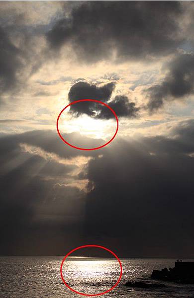 sun rays.jpg sun rays.jpg