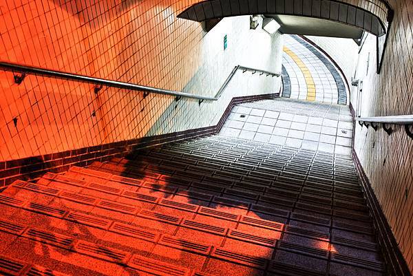 IMG_4811_2_3_tonemapped.jpg IMG_4811_2_3_tonemapped.jpg