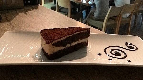 15263_765071980221421_3330373153059935652_n 15263_765071980221421_3330373153059935652_n