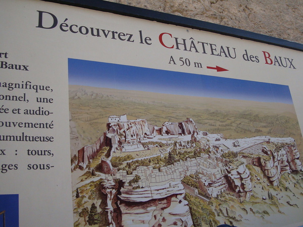 下午去勒玻城 蓋在岩石上的古城