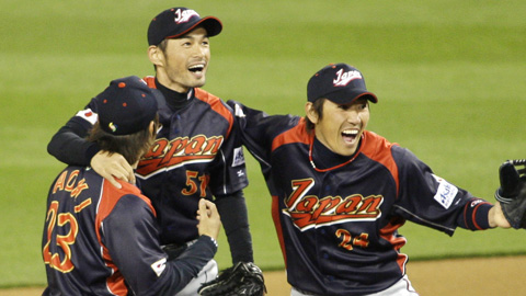 Ichiro WBC Champ 3.jpg