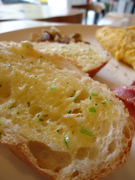 貨圓甲精選咖啡專業店(崇德店):【台中早午餐】裝潢還不賴的新開幕店家貨CAFE 貨圓甲精選咖啡專業店(崇德店):【台中早午餐】裝潢還不賴的新開幕店家貨CAFE