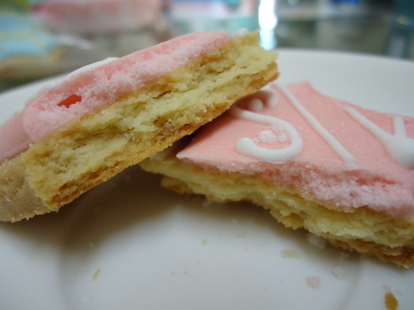 金格食品股份有限公司:【彌月禮盒】超吸睛的可愛禮盒金格食品 X 我的小甜心糖霜造型餅乾禮盒 金格食品股份有限公司:【彌月禮盒】超吸睛的可愛禮盒金格食品 X 我的小甜心糖霜造型餅乾禮盒