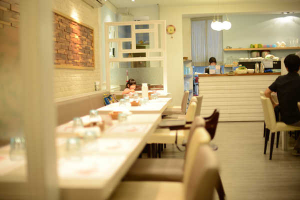 恬心朵朵Lily White Cafe:《口碑券》來個華麗接風宴之『恬心朵朵餐廳』 恬心朵朵Lily White Cafe:《口碑券》來個華麗接風宴之『恬心朵朵餐廳』